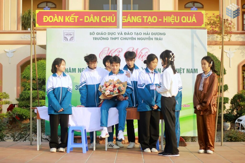 Tuyên truyền