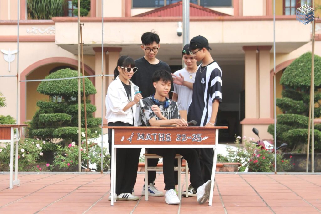 Diễn đàn