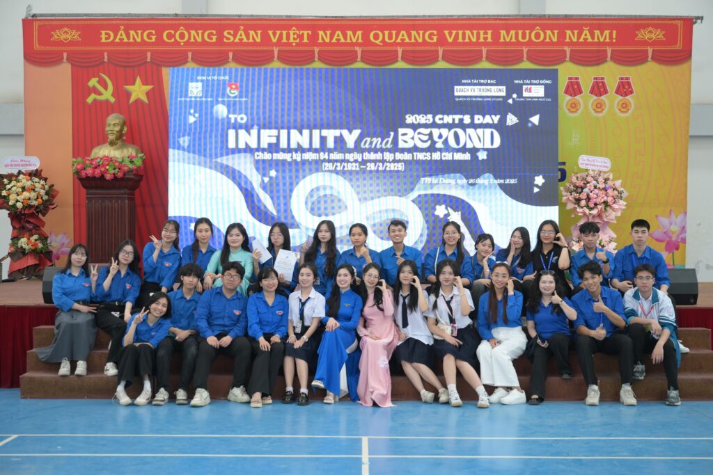 Ngày hội Chuyên Nguyễn Trãi