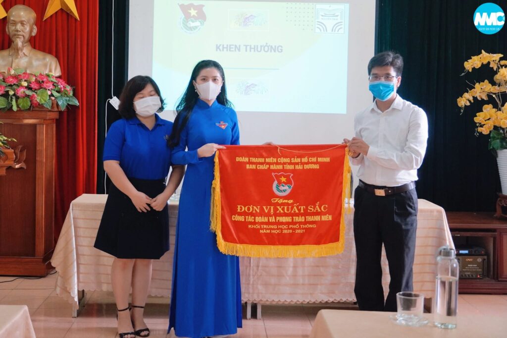 Cờ thi đua 2020-2021